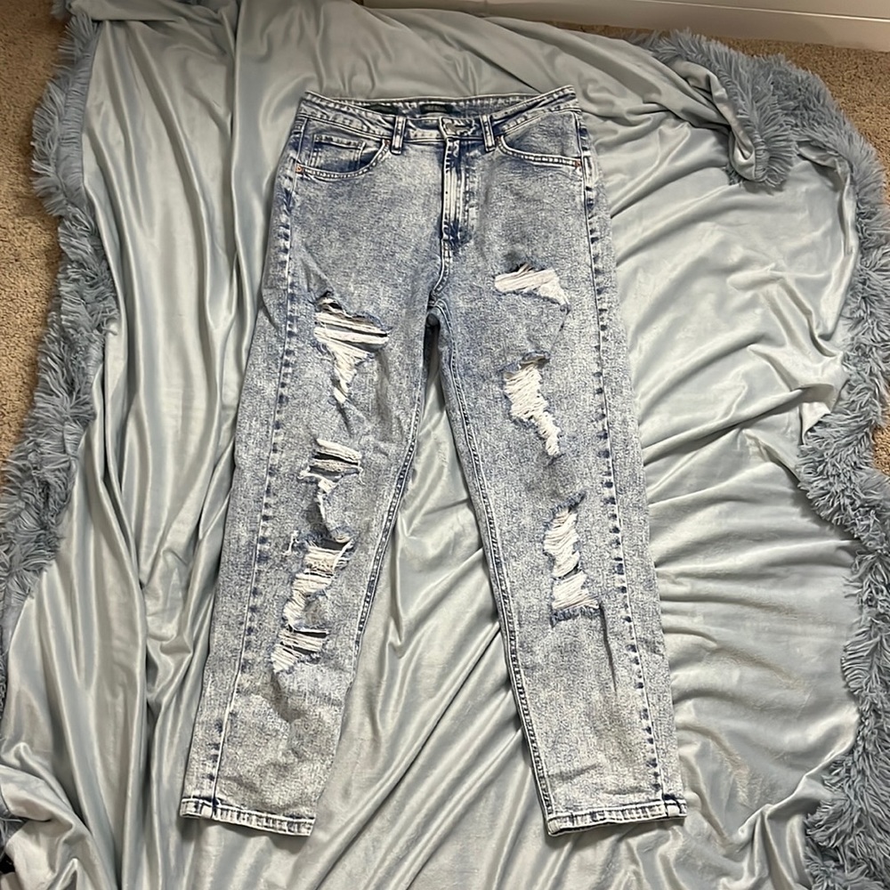 Target brand Wild Fable jeans with holes size 8
